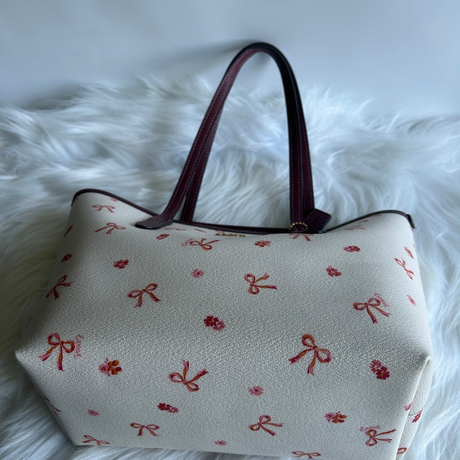 Coach Mini City Tote Chalk White Bow Floral Leather Shoulder Bag Good