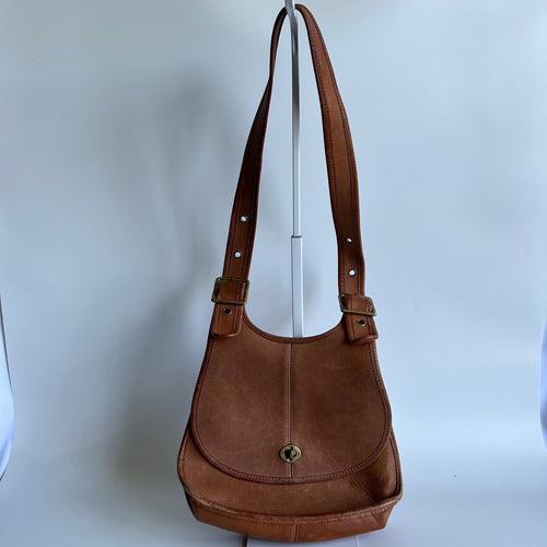 Coach Crescent Saddle 9235 British Tan Leather Shoulder Bag Good