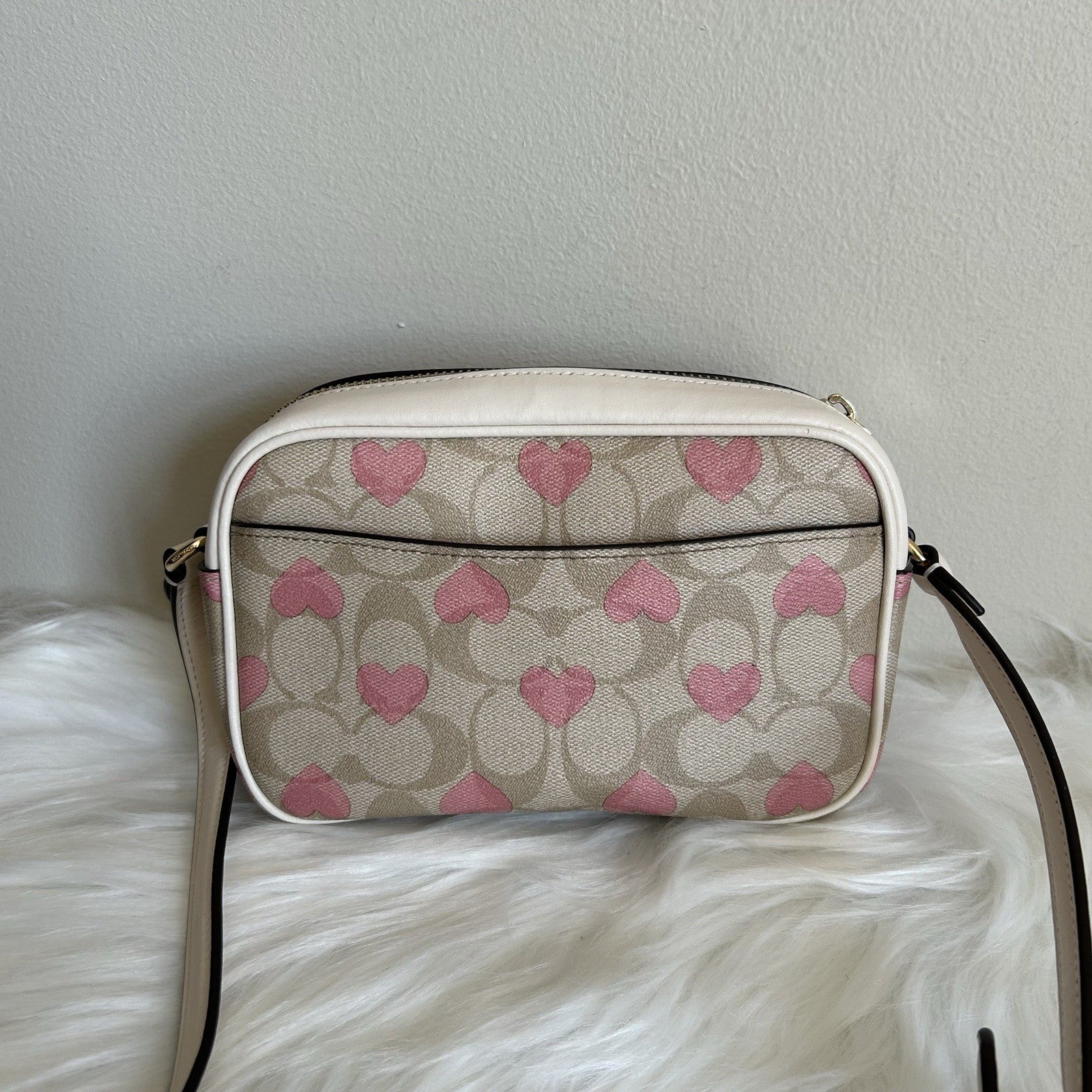 Coach Jamie Camera Bag Chalk Multi Signature Canvas Heart Crossbody Excellent