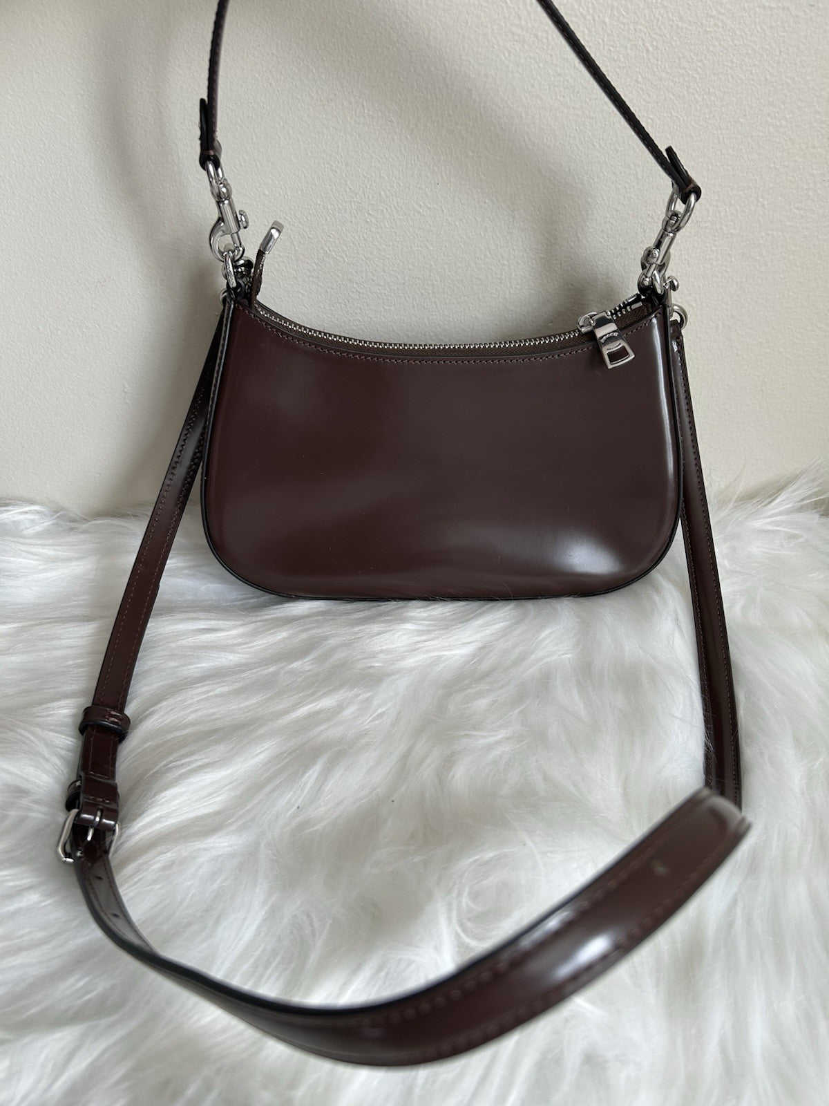 Coach Teri Shoulder Bag in Silver/Maple