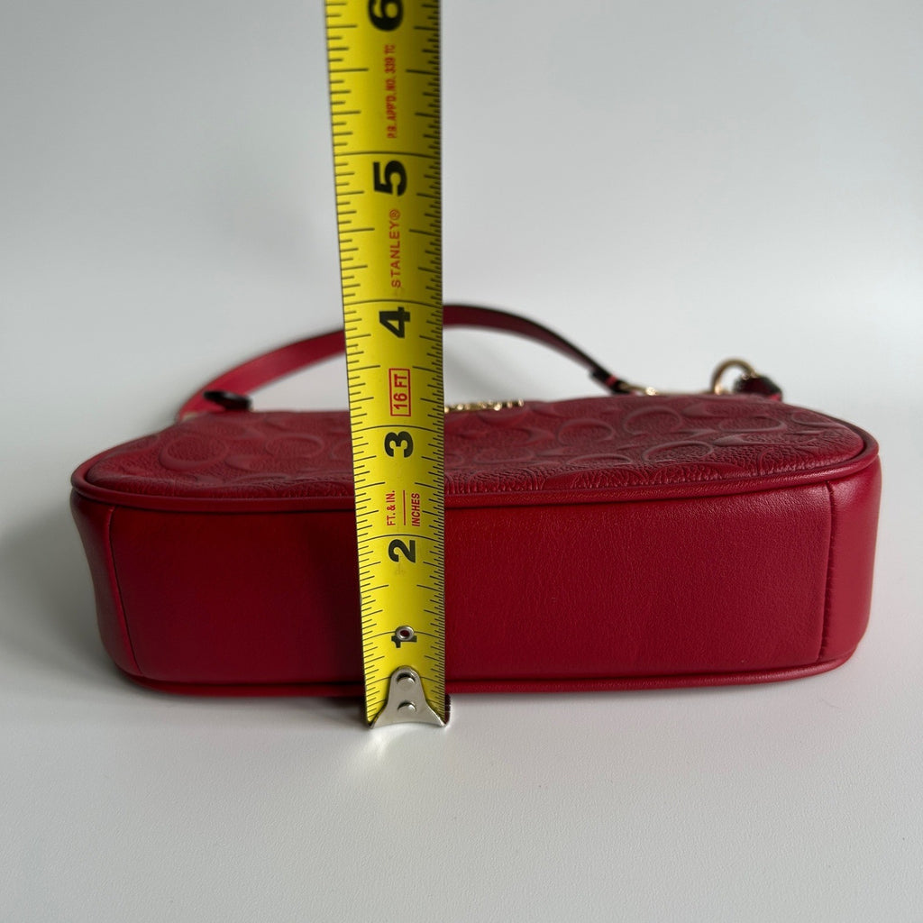 Coach Nolita 19 Red Signature Leather Wristlet Shoulder Bag C7362 Excellent
