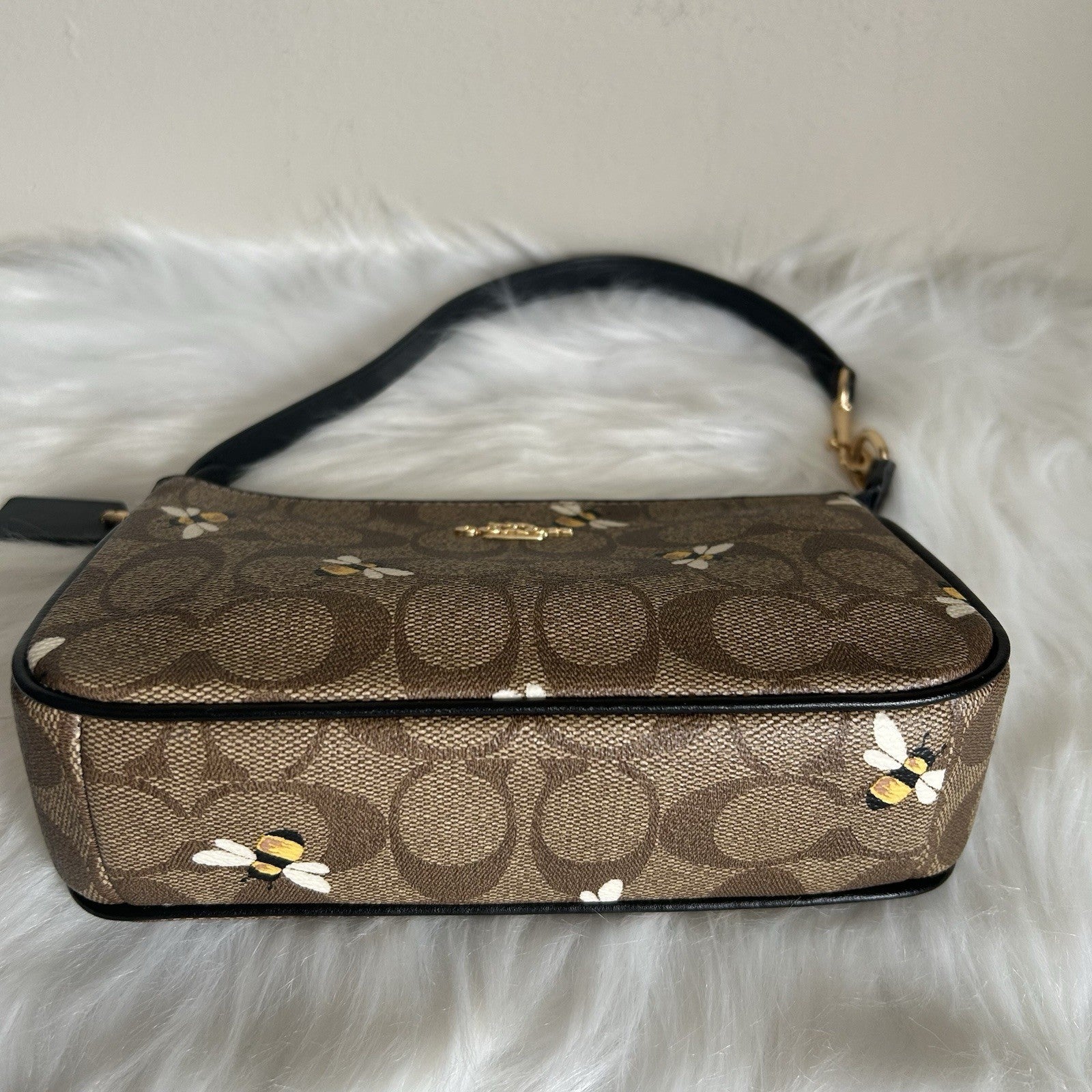 Coach Nolita 19 Bee Print Khaki Signature Canvas Wristlet Bag Excellent