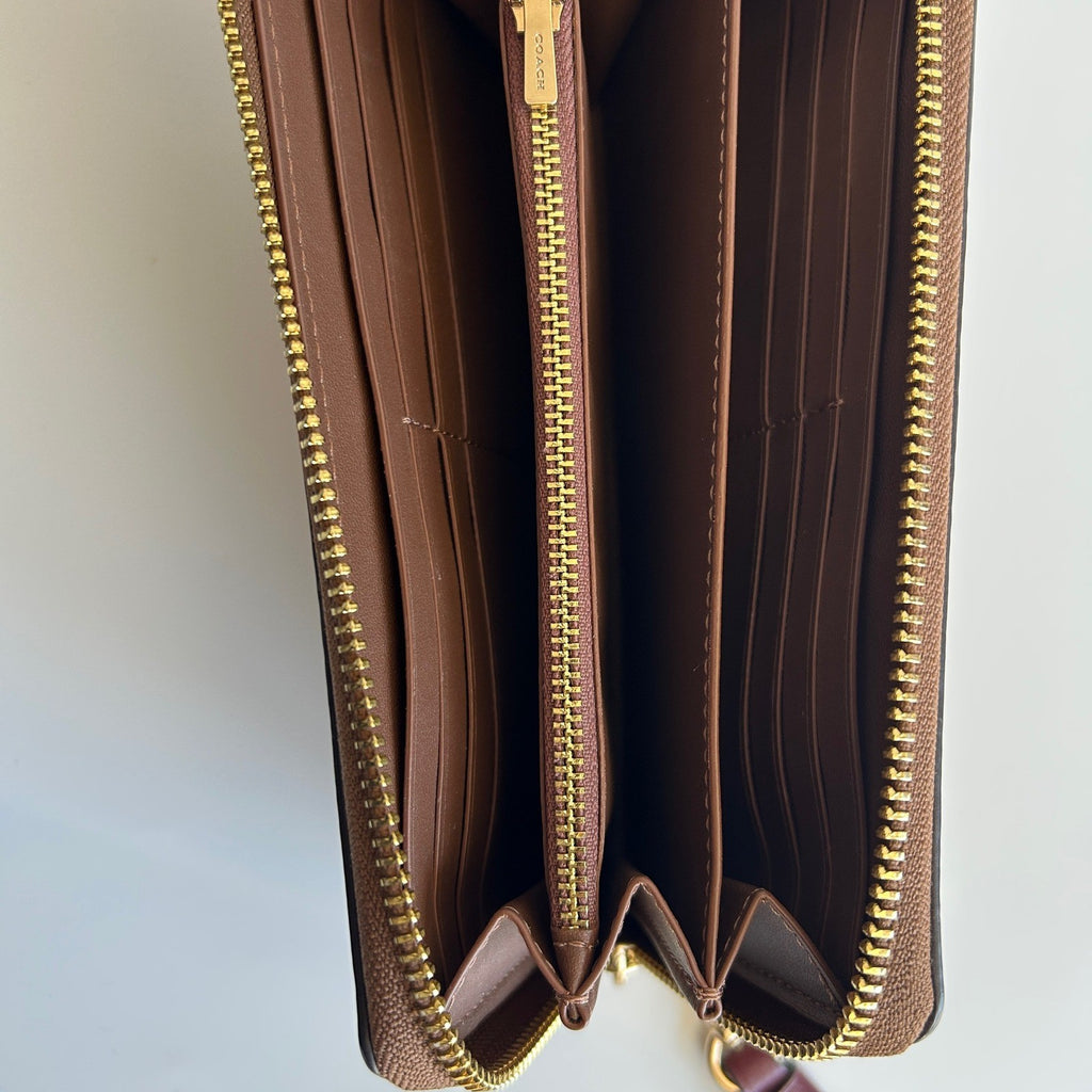 Coach Accordion Wildflower Tan Signature Canvas Wristlet Wallet Excellent