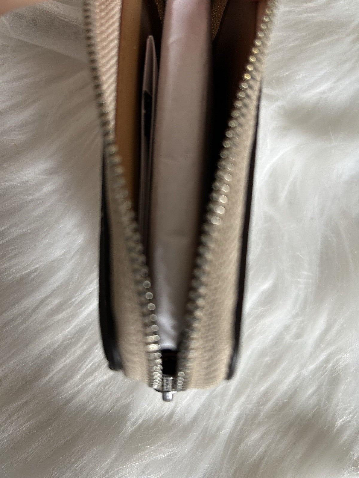 Coach 6303 Ivory Pebbled Leather Zip Card Case NWT