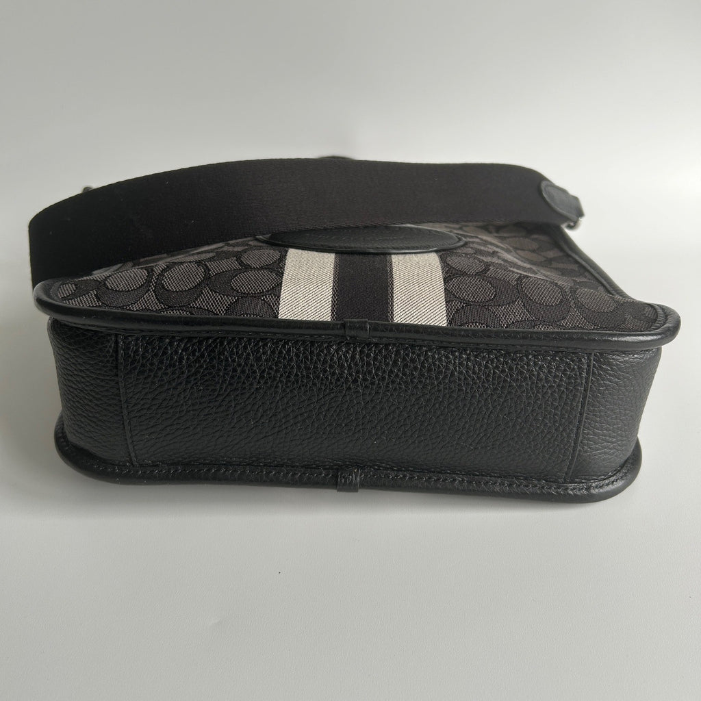 Coach Dempsey File Bag Black Charcoal Signature Jacquard Crossbody Excellent