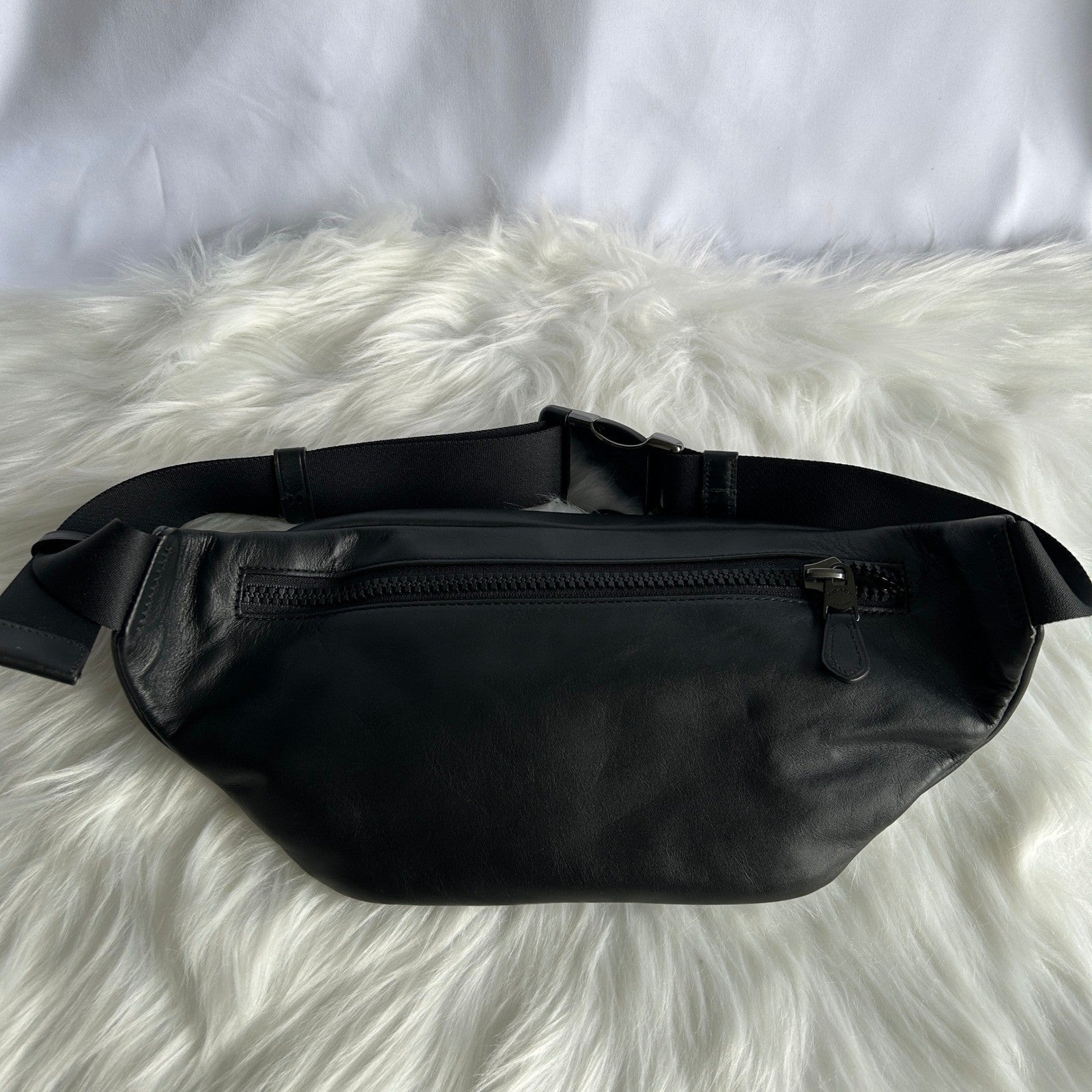 Coach Track Belt Bag Black Pebbled Leather C2716 NWT