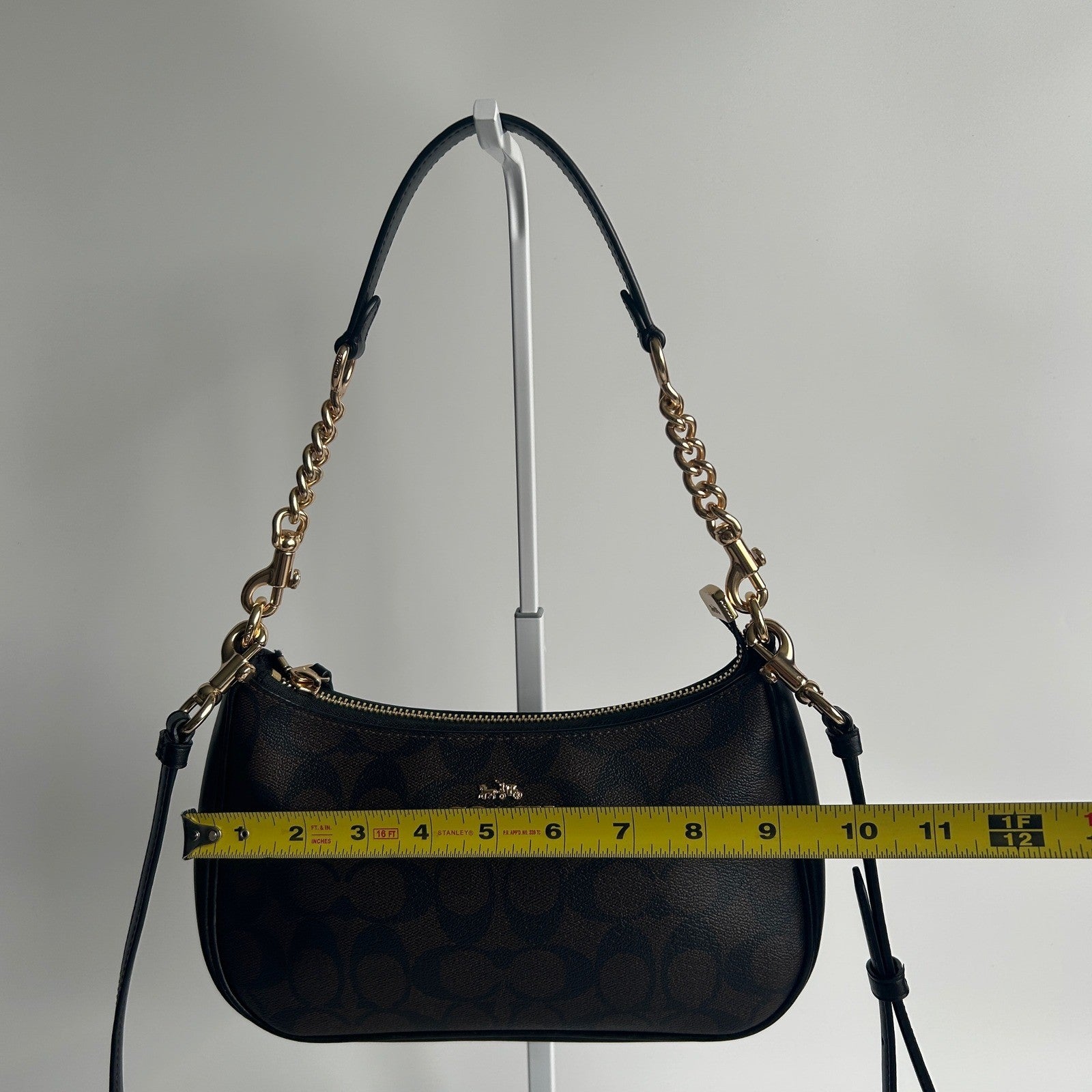 Coach Teri Brown Signature Coated Canvas Leather Shoulder Bag Excellent