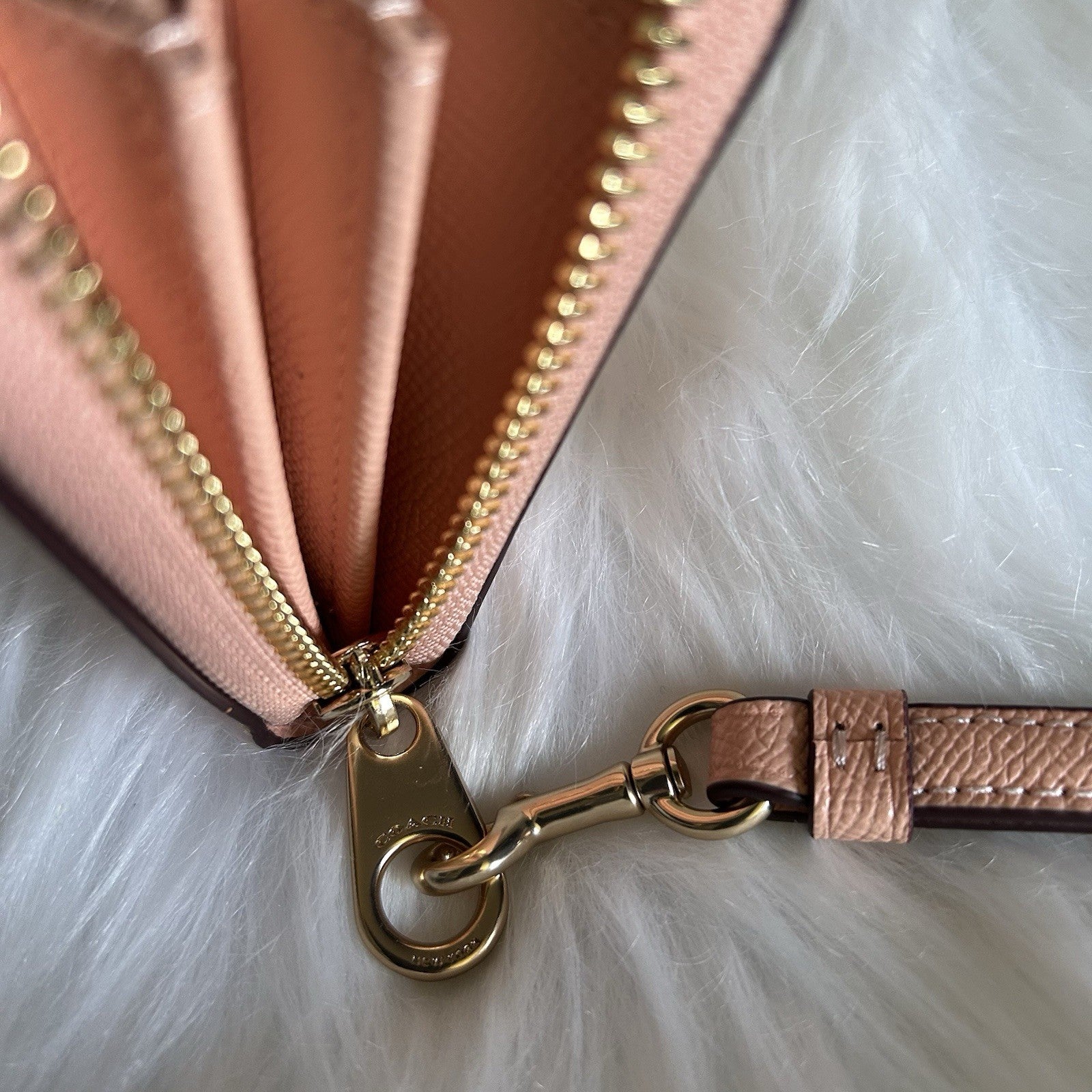 Coach Long Zip Around Faded Blush Crossgrain Leather Wallet NWT
