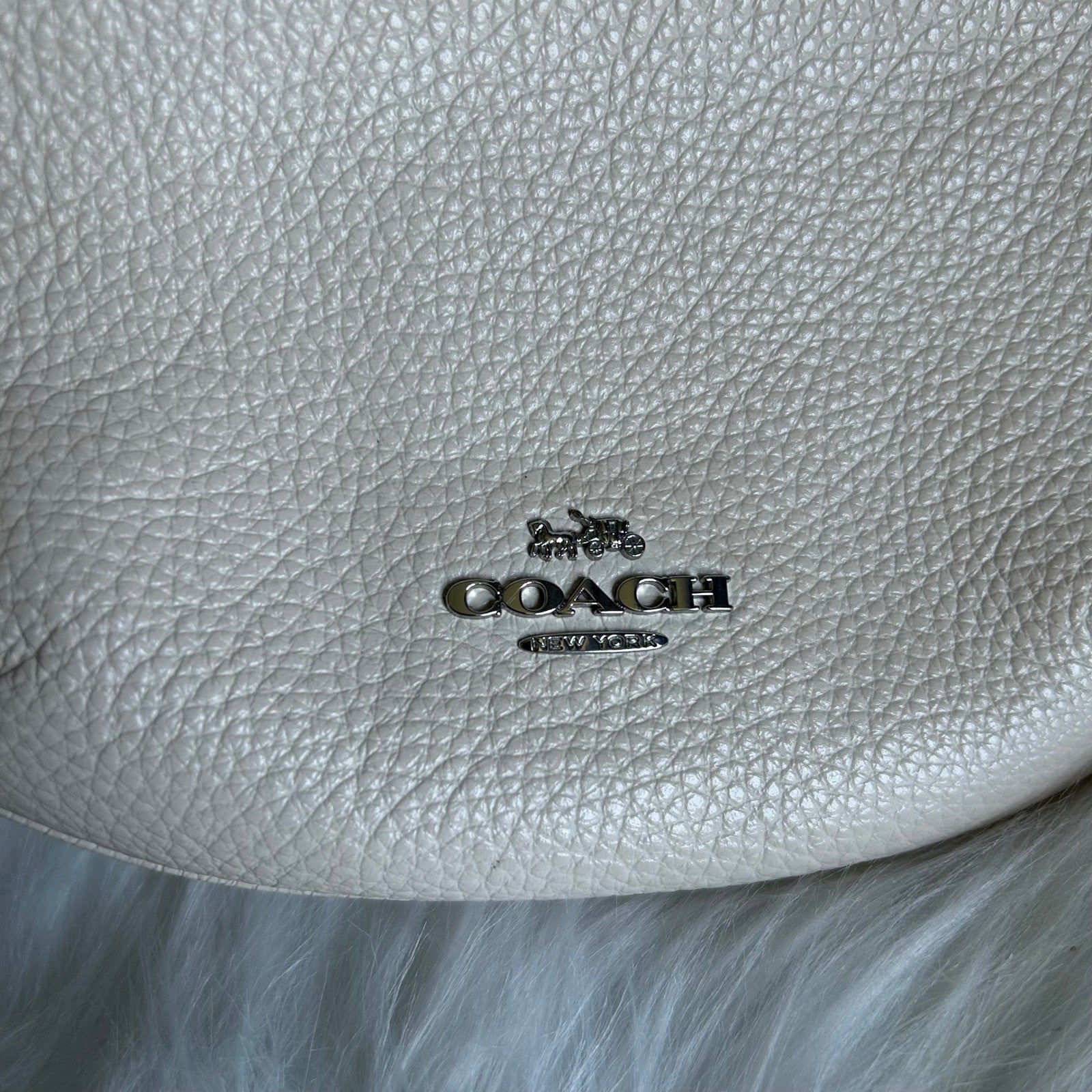 Coach Mini Payton Chalk White Pebbled Leather Hobo Bag Good