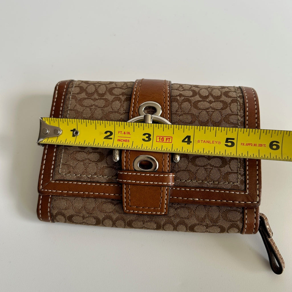 Coach Soho Signature Brown Canvas Leather Buckle Compact Wallet Excellent