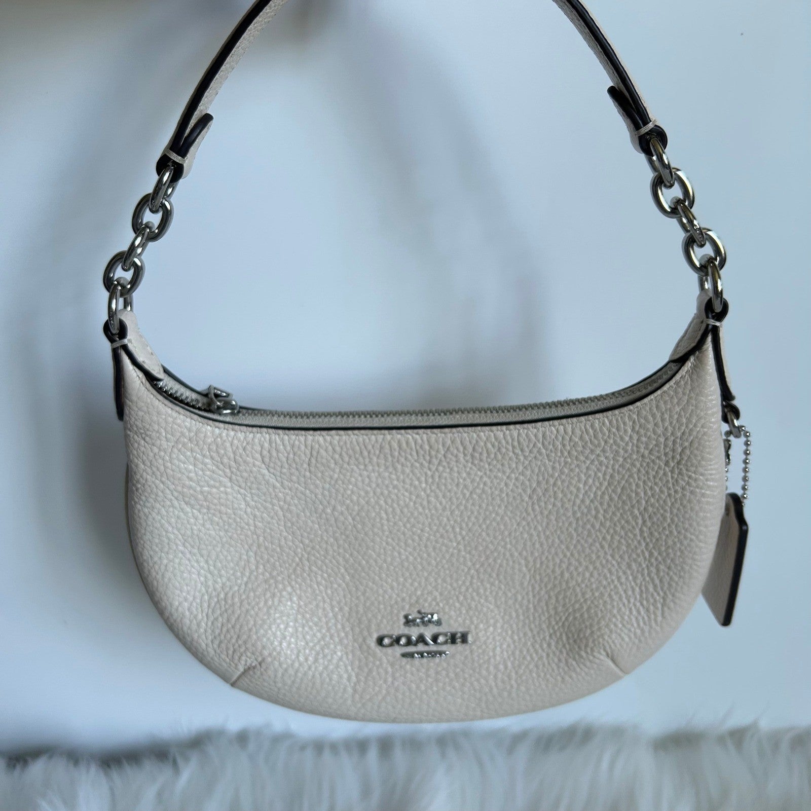Coach Mini Payton Chalk White Pebbled Leather Hobo Bag Good