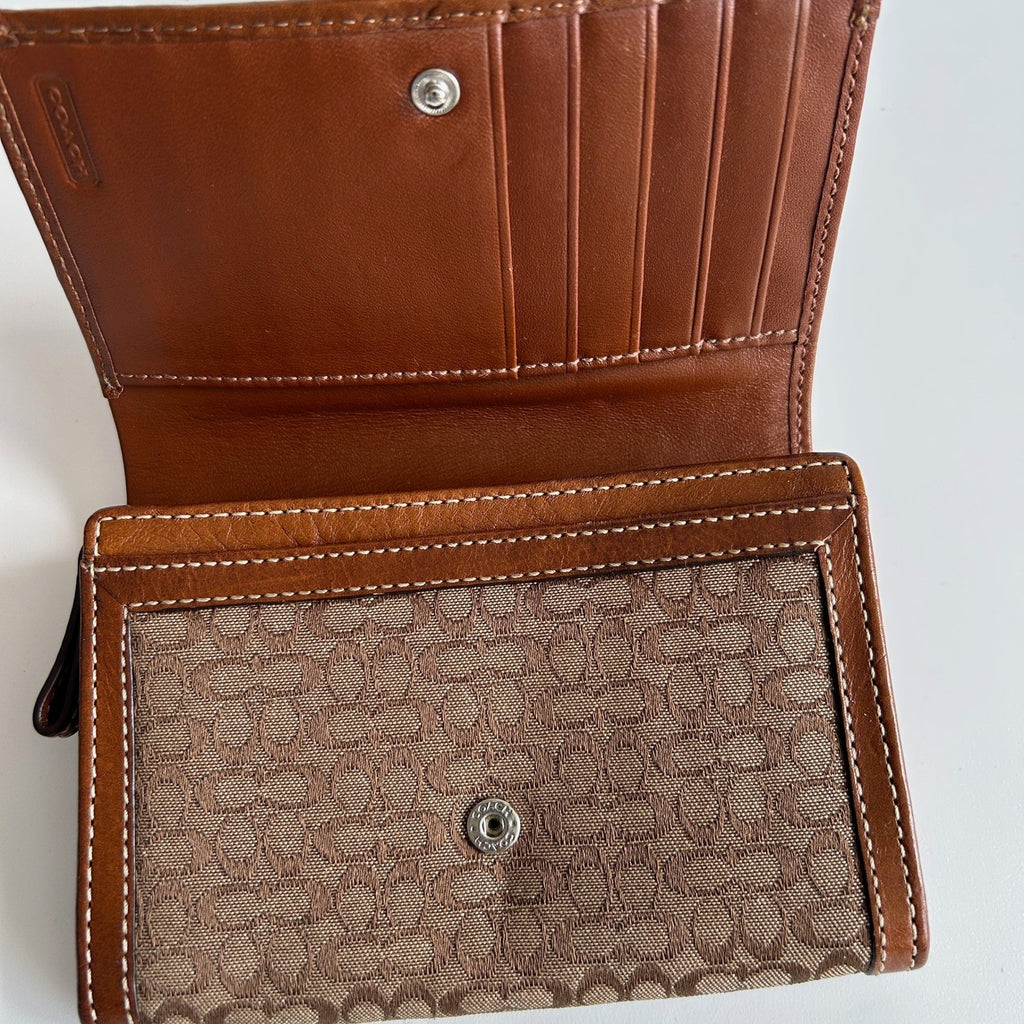 Coach Soho Signature Brown Canvas Leather Buckle Compact Wallet Excellent