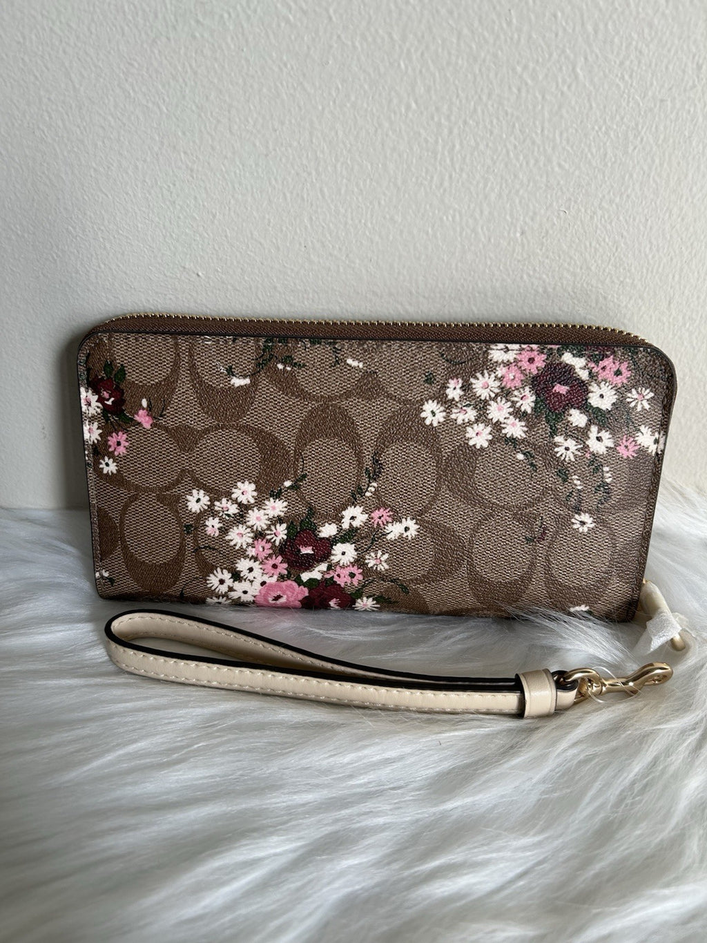 Coach Long Zip Around Khaki Multi Floral Canvas Wallet NEW