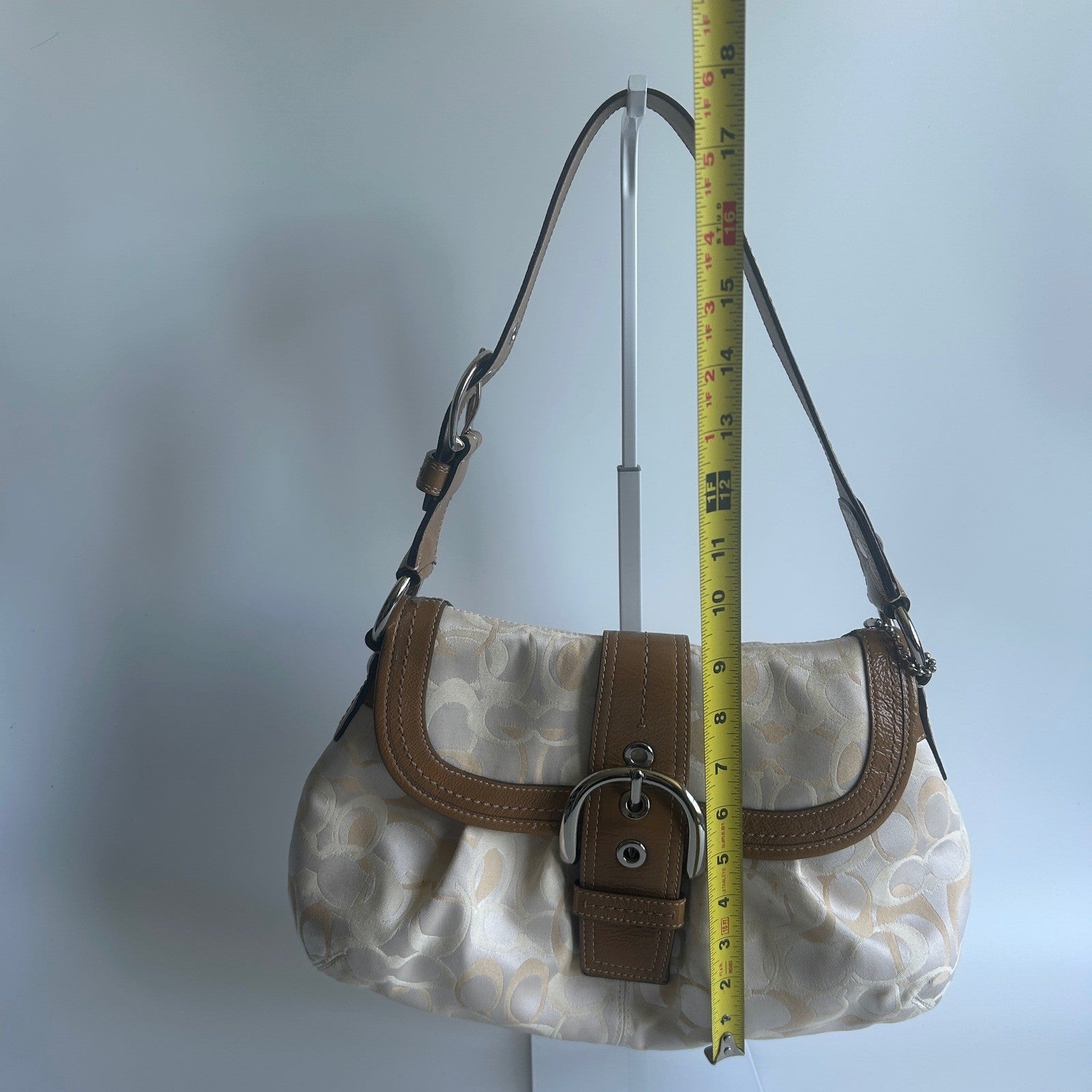 Coach Soho Signature Cream Tan Jacquard Leather Shoulder Bag GOOD
