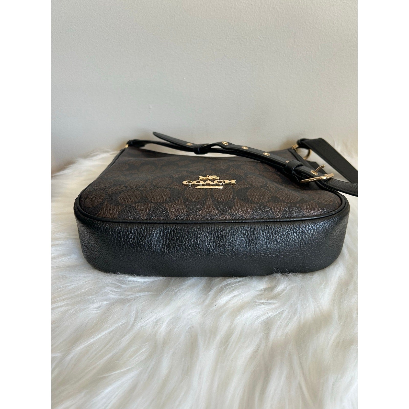 Coach File Brown Black Signature Canvas Leather Crossbody Bag Excellent