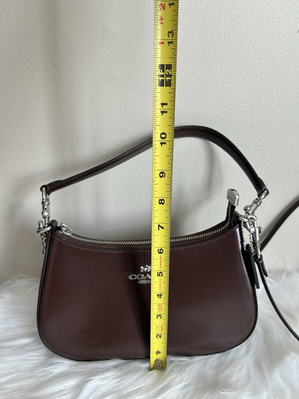 Coach Teri Shoulder Bag in Silver/Maple