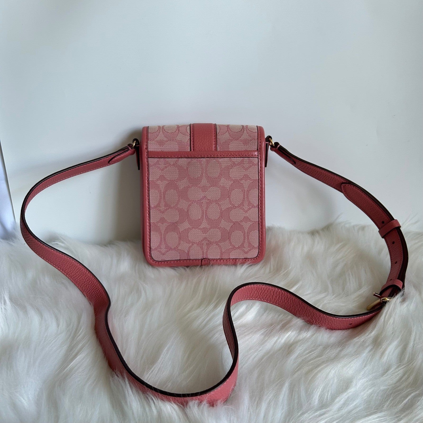 Coach North/South Lonnie Pink Signature Jacquard Leather Crossbody Bag Excellent