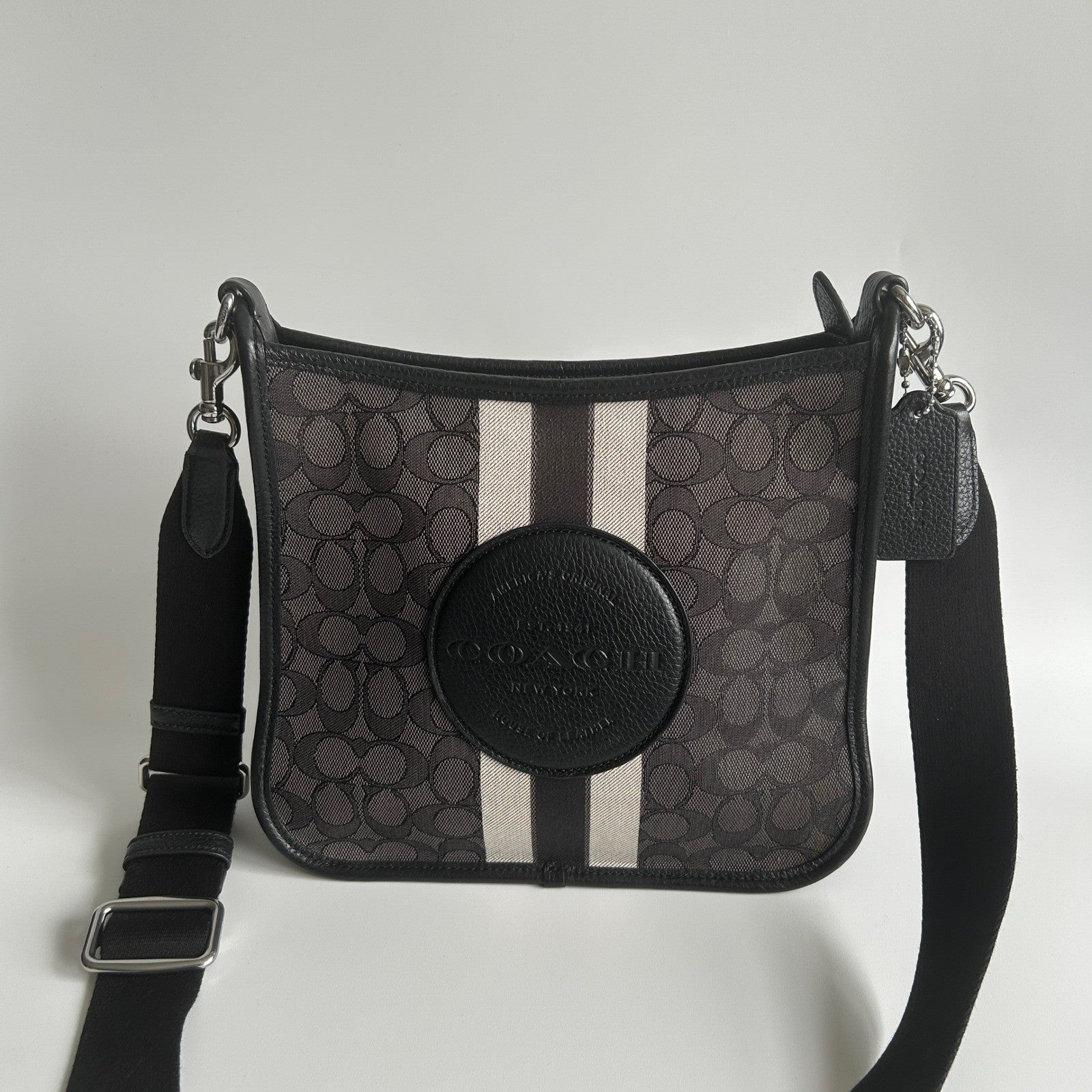 Coach Dempsey File Bag Black Charcoal Signature Jacquard Crossbody Excellent