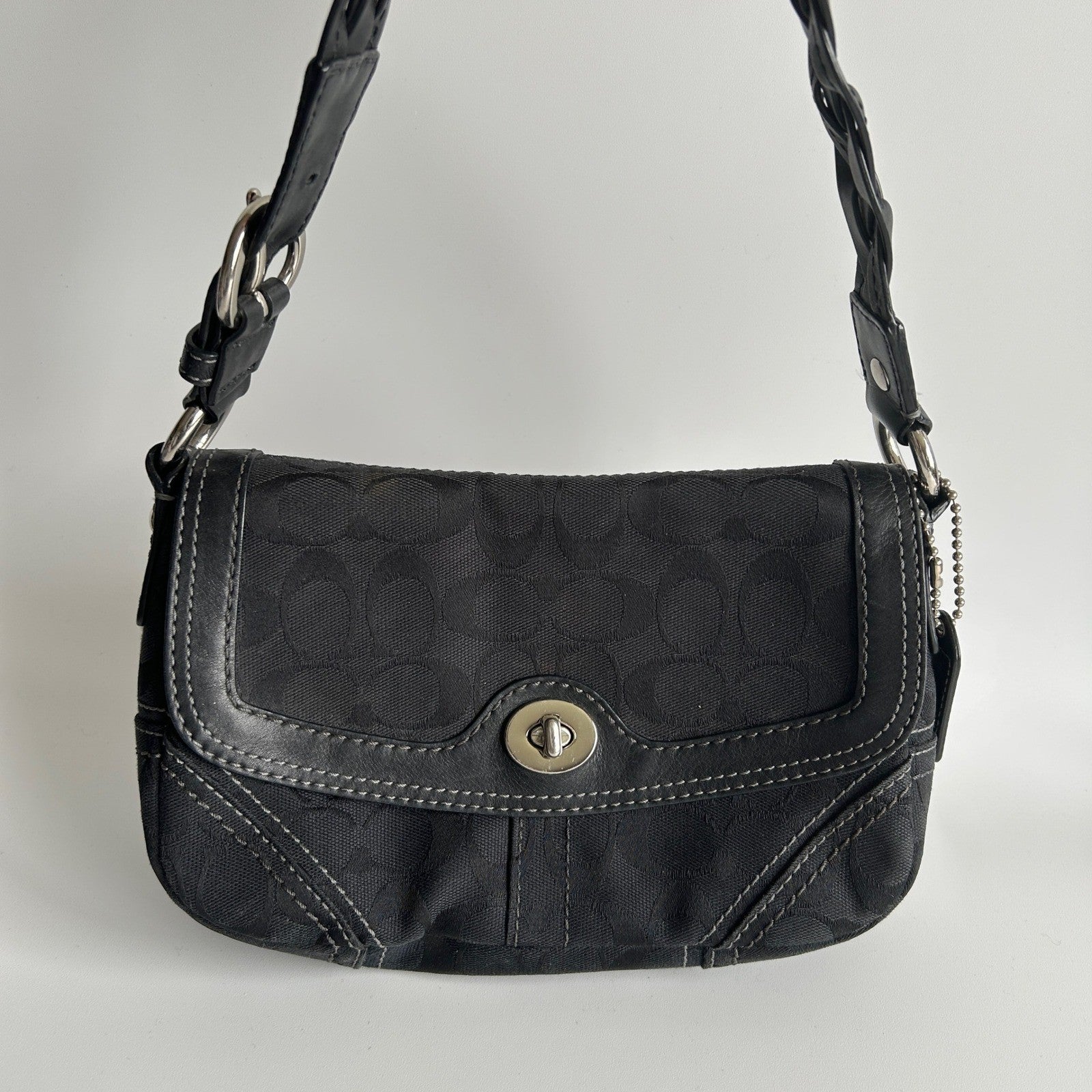 Coach Chelsea Black Signature Canvas Leather Shoulder Bag 11014 Good