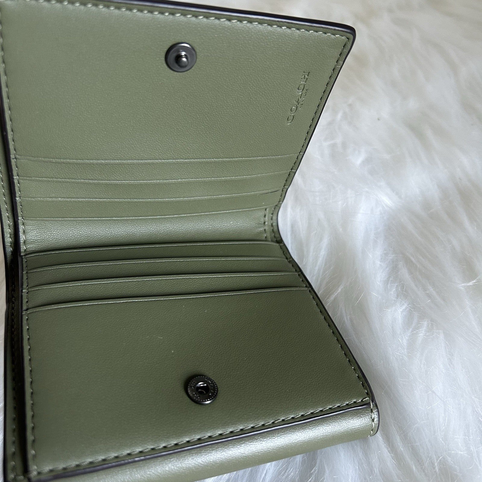 Coach Wyn Small Wallet Olive Green Leather Tri-Fold Card Case C2328
