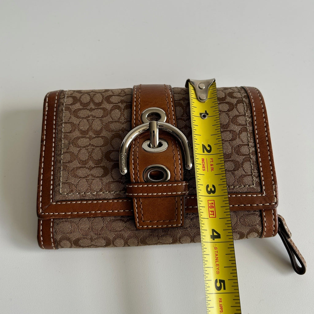 Coach Soho Signature Brown Canvas Leather Buckle Compact Wallet Excellent
