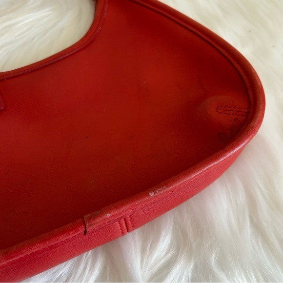 Coach Ergo 9020 Red Glovetanned Leather Shoulder Bag Good