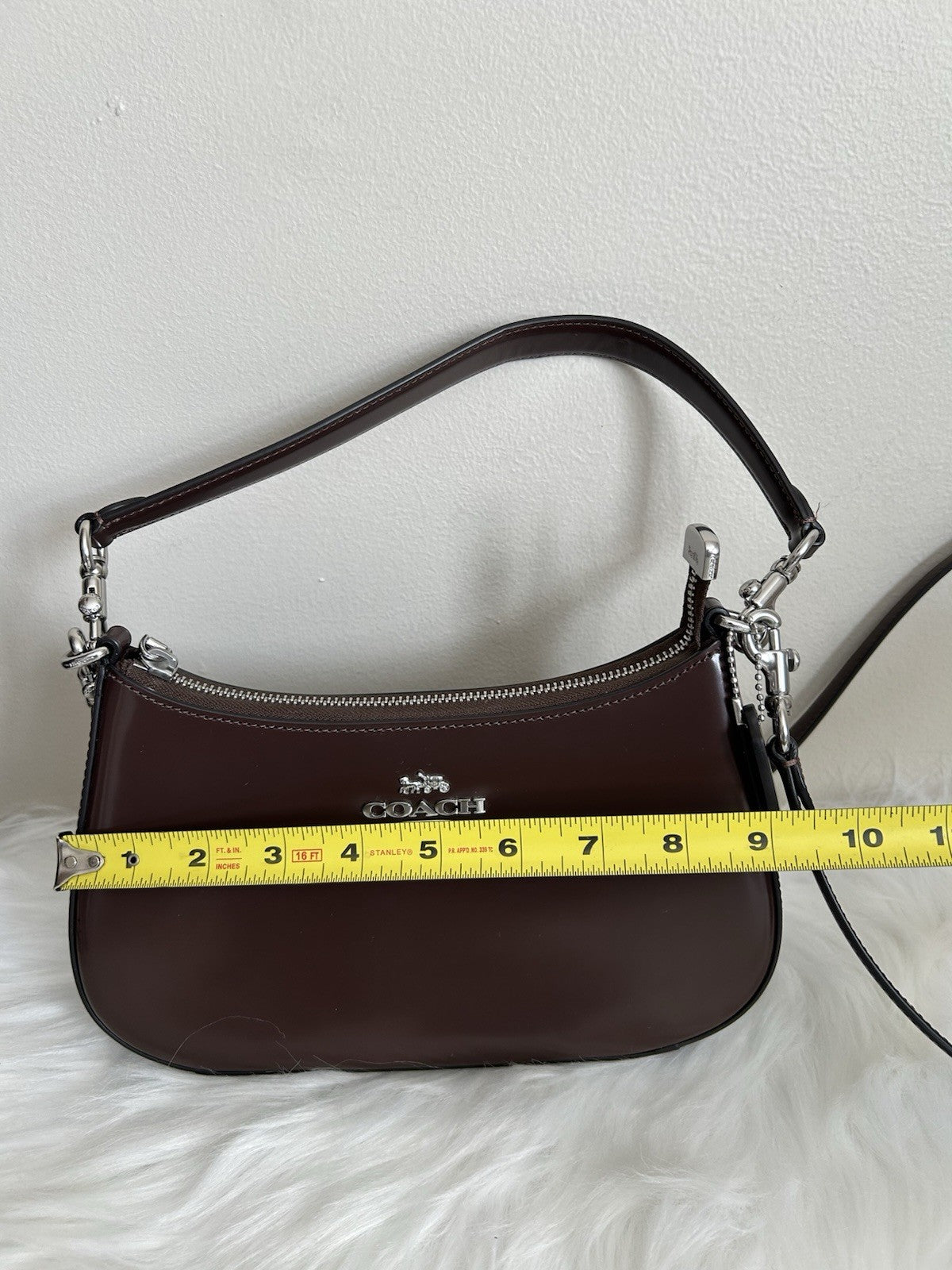 Coach Teri Shoulder Bag in Silver/Maple