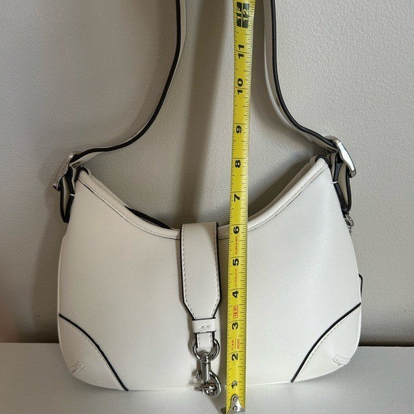Coach Hamptons Hobo Chalk White Pebbled Leather Shoulder Bag Excellent