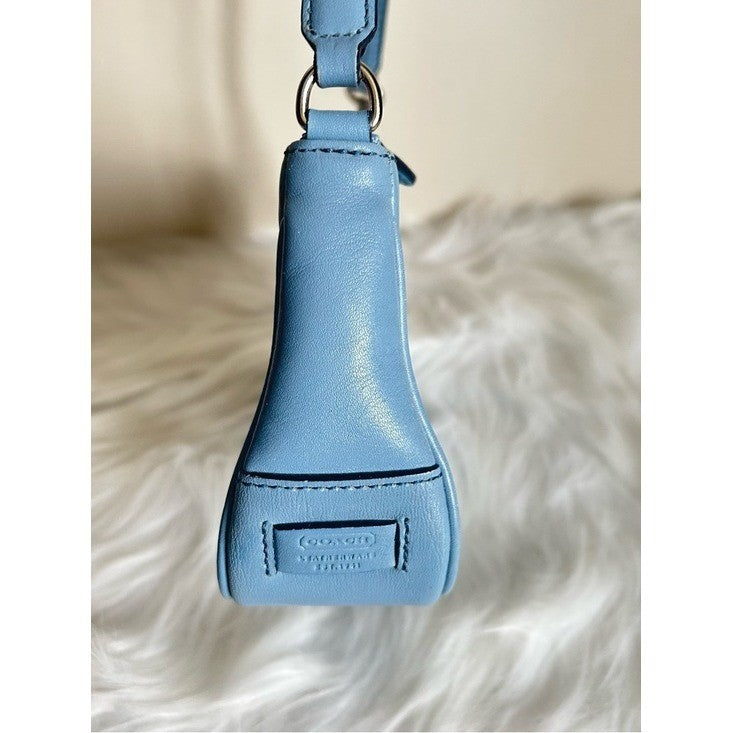 Coach Vintage Hamptons Light Blue Leather Hobo Bag Excellent