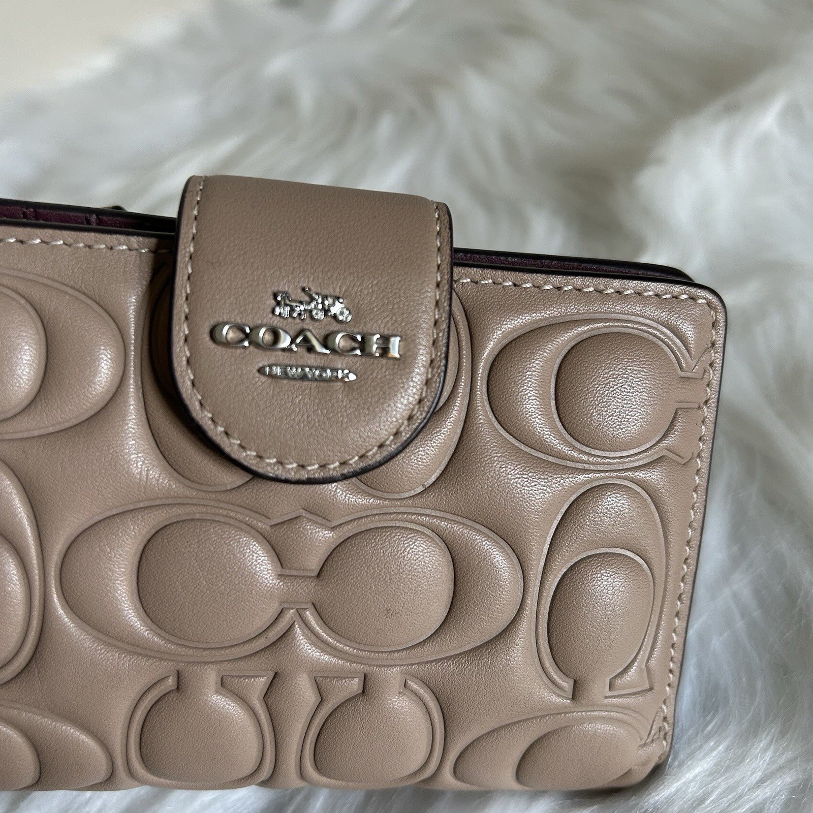 Coach Medium Corner Zip Wallet Signature Debossed Leather Taupe Burgundy C2886