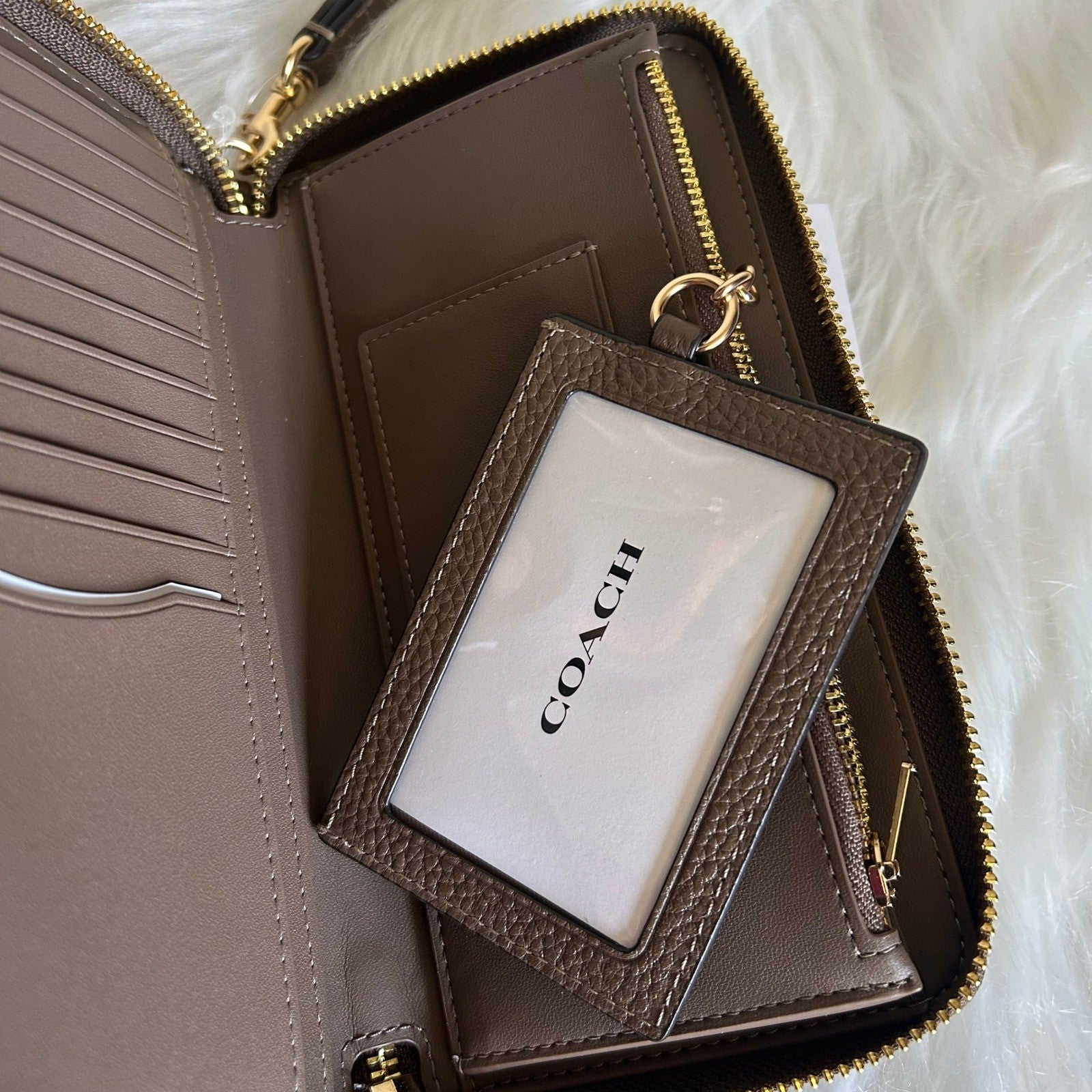 Coach Long Zip Around Wallet Dark Stone Pebbled Leather Wristlet NEW CBZ98
