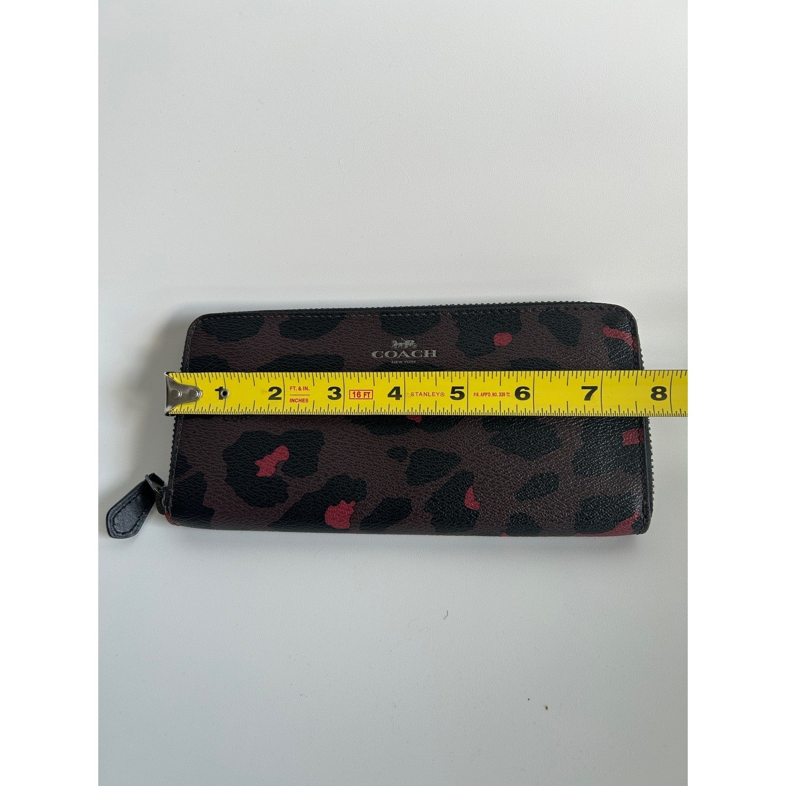 Coach Accordion Zip Brown Red Leopard Coated Canvas Wallet Excellent