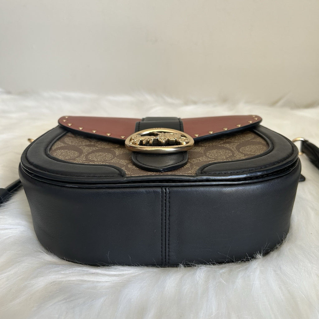 Coach Georgie Saddle Bag Brown Black Signature Canvas Leather Excellent