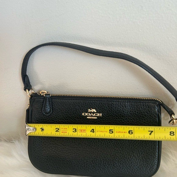 Coach Nolita 19 Black Pebbled Leather Wristlet Bag Excellent