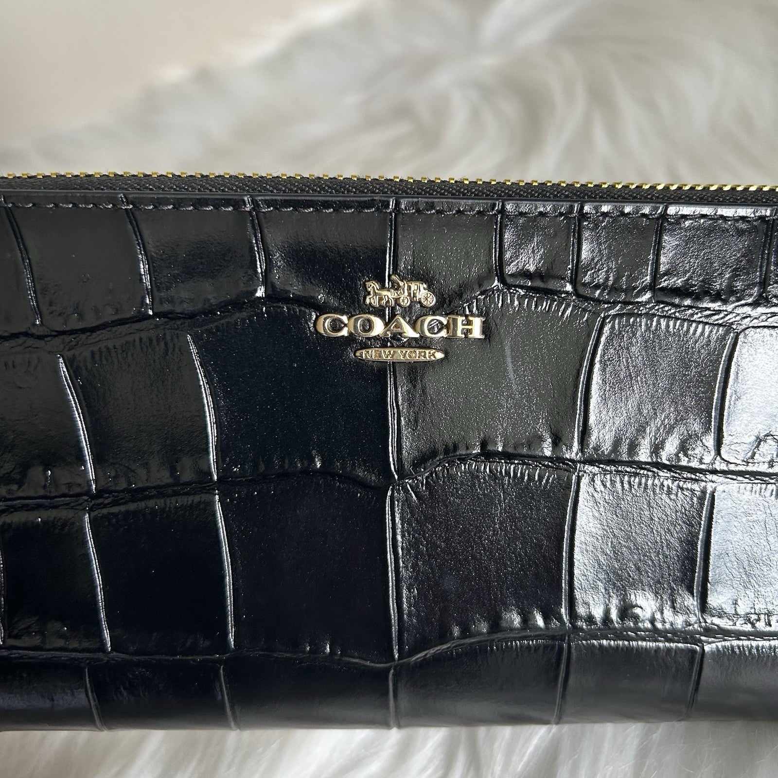 Coach CT083 Black Croc Embossed Leather Large Phone Wallet Wristlet NEW