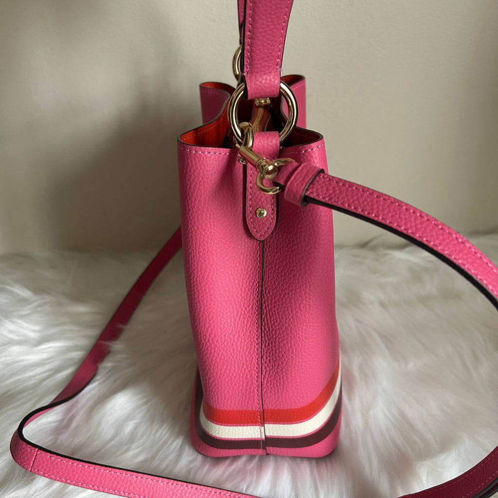 Coach Small Town Bucket Bag Confetti Pink Pebble Leather Shoulder Bag Excellent