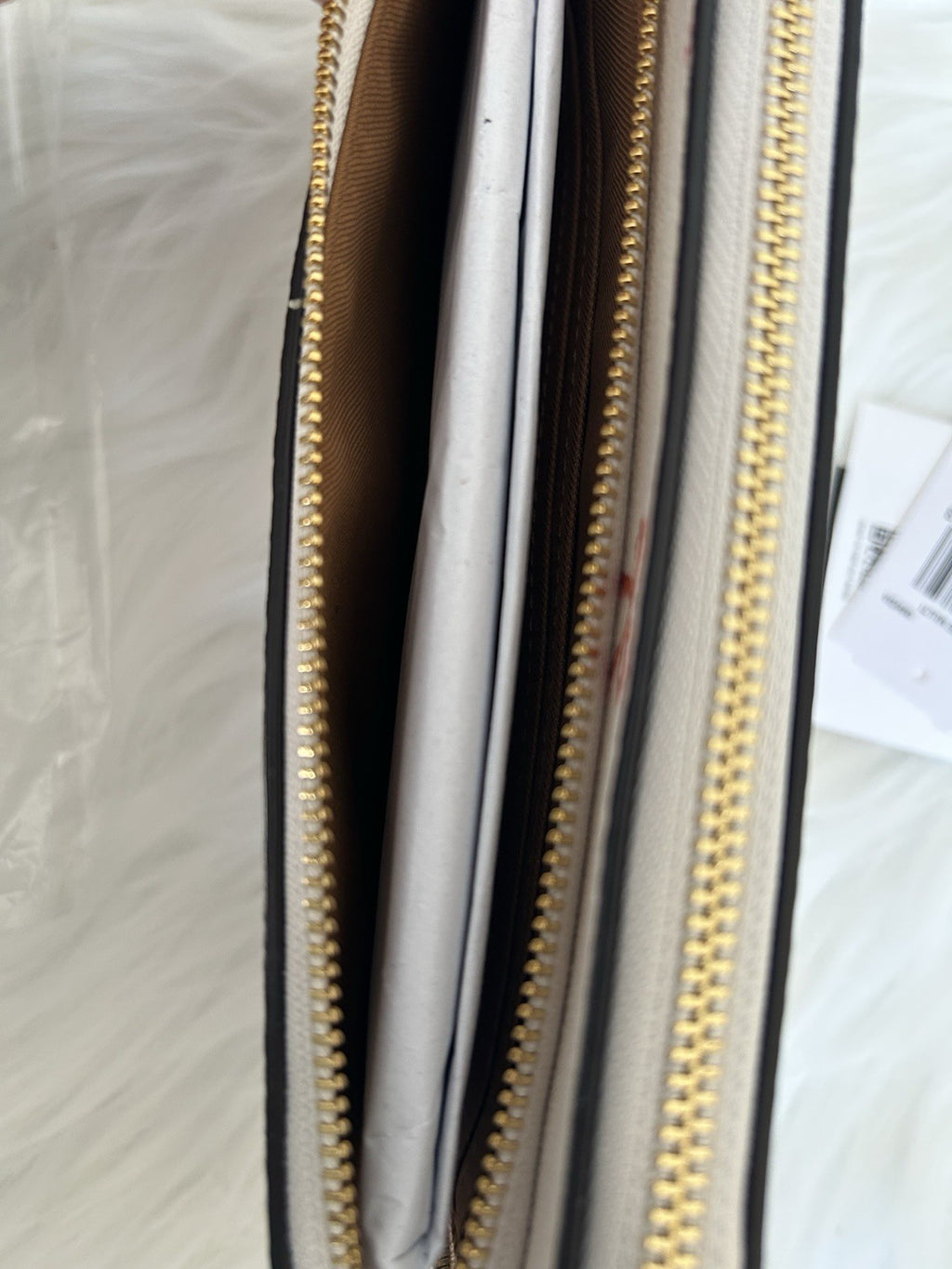 NWT Coach Double Zip Wallet With Bow Print