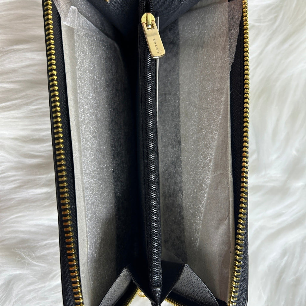 Coach Accordion Zip Wallet Black Crossgrain Leather F54007 NEW