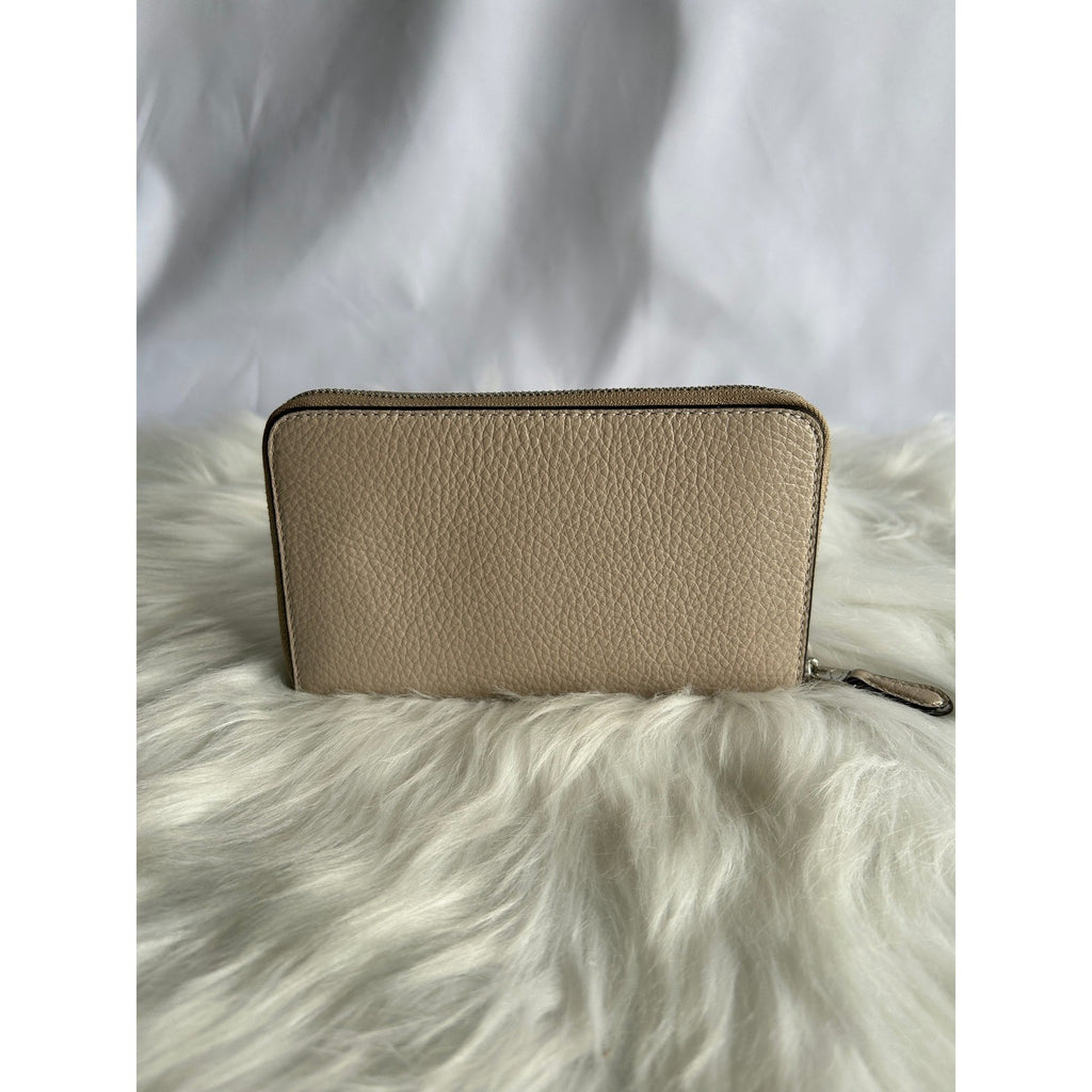 Coach Medium Zip Around Taupe Pebbled Leather Wallet Excellent