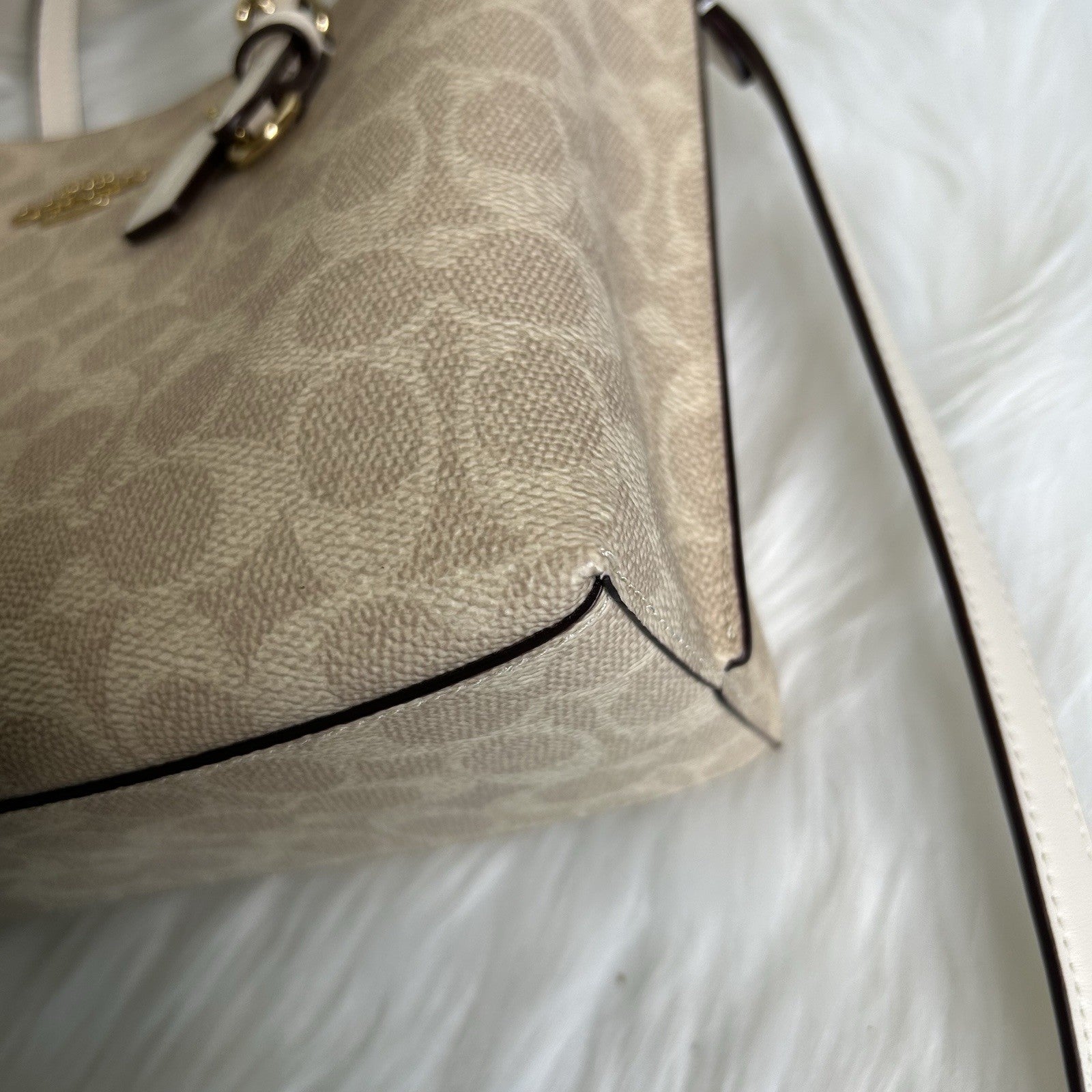 Coach Mollie Tote 25 Sand Chalk Signature Canvas Leather Bag NEW