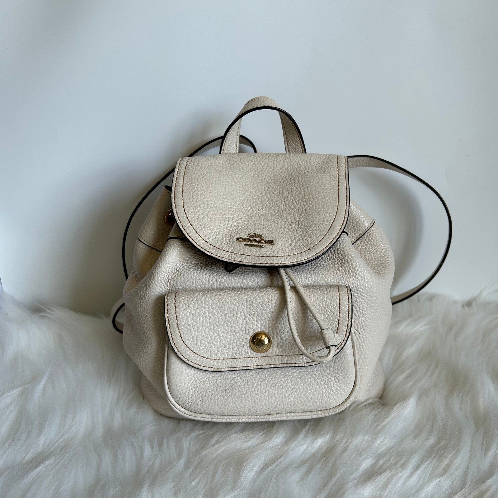 Coach Pennie Mini Backpack 22 Chalk White Pebbled Leather C4121 Good