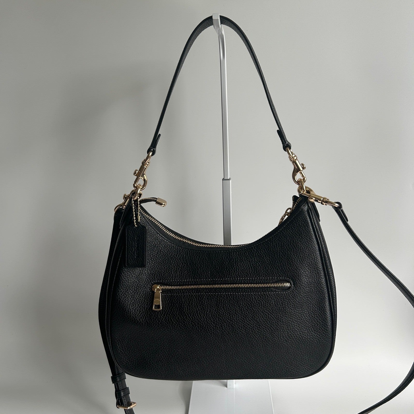 Coach Teri Hobo Black Pebbled Leather Shoulder Bag Excellent