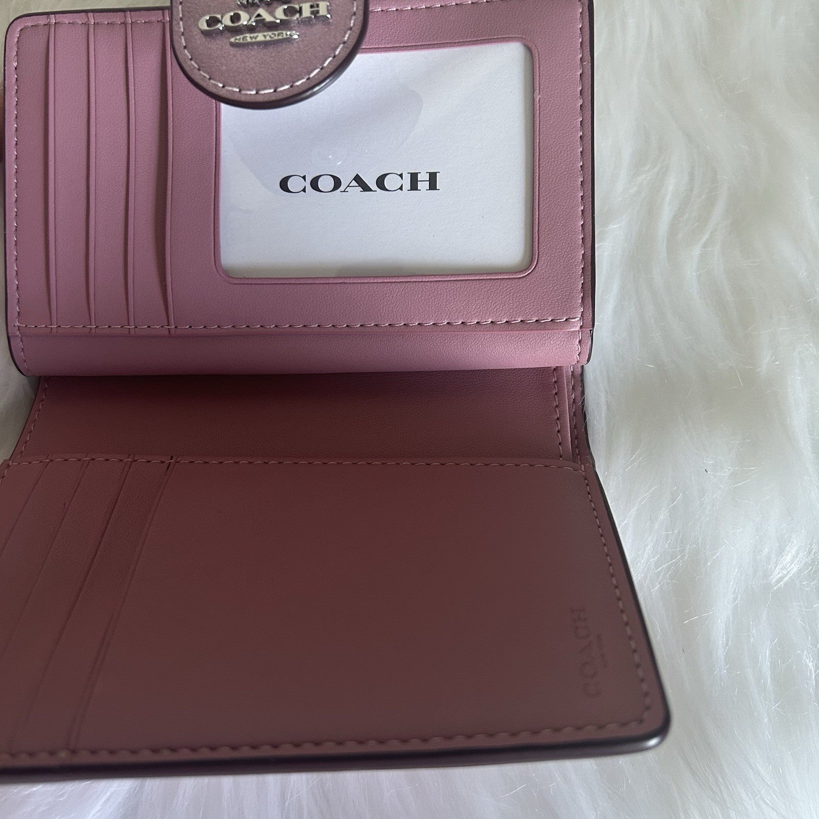 Coach Medium Corner Zip Metallic Pink Pearlized Leather Wallet CW528 NEW