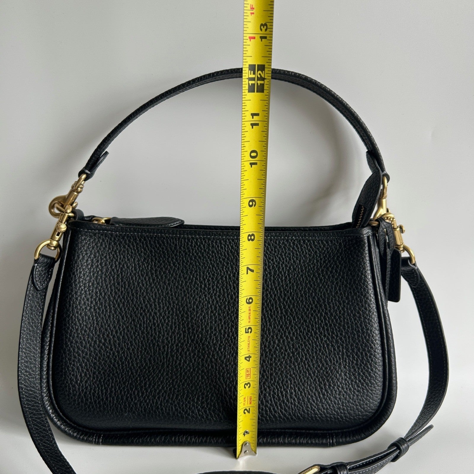 Coach Cary Black Pebbled Leather Crossbody Shoulder Bag CC437 Excellent