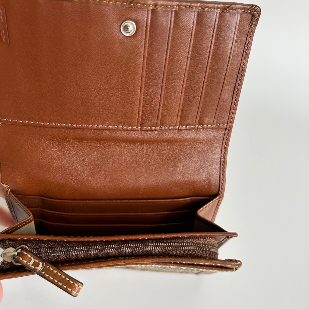Coach Soho Signature Brown Canvas Leather Buckle Compact Wallet Excellent