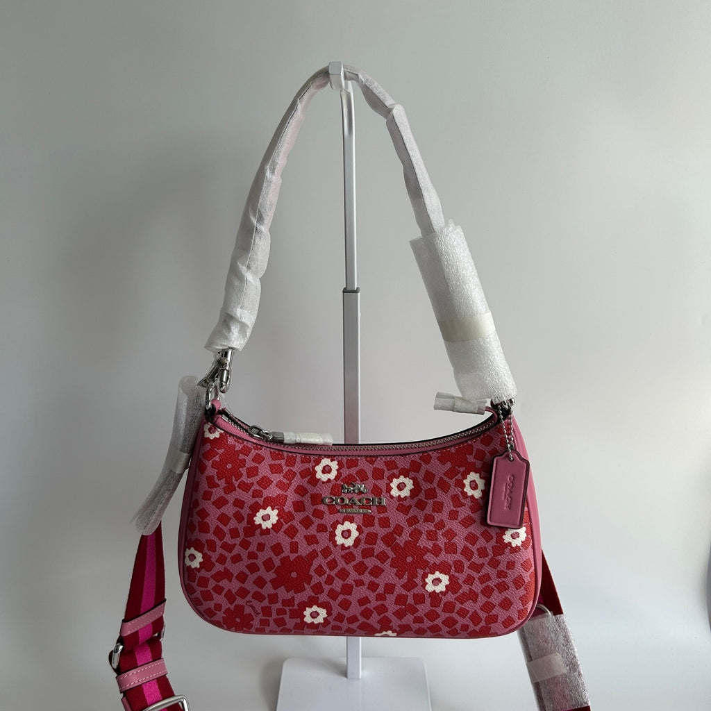 Coach Teri Shoulder Bag Silver Pink Multi Floral Canvas Leather CB152