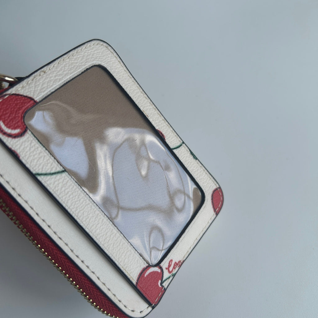 Coach Zip Card Case Chalk Multi Leather Wallet CF409