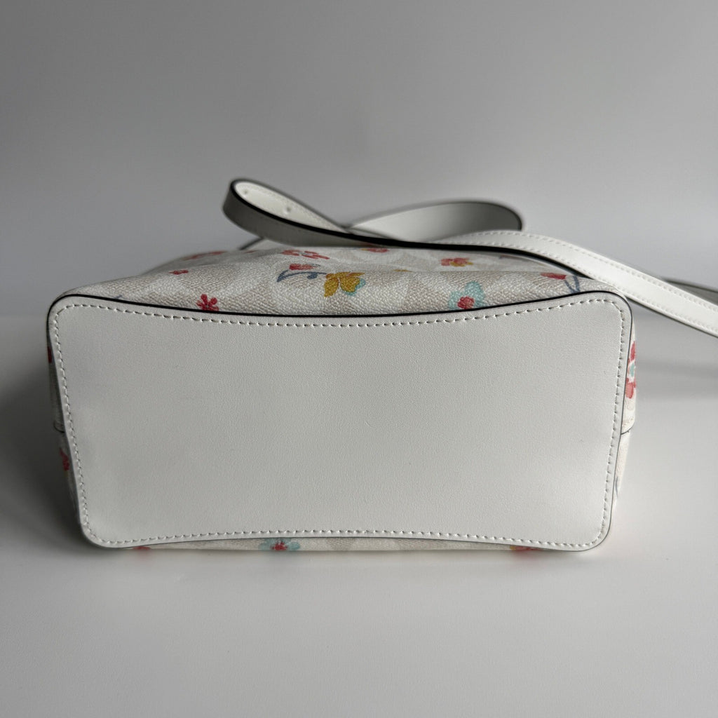 Coach Small Town Bucket Bag White Signature Canvas Mystical Floral Print C8610