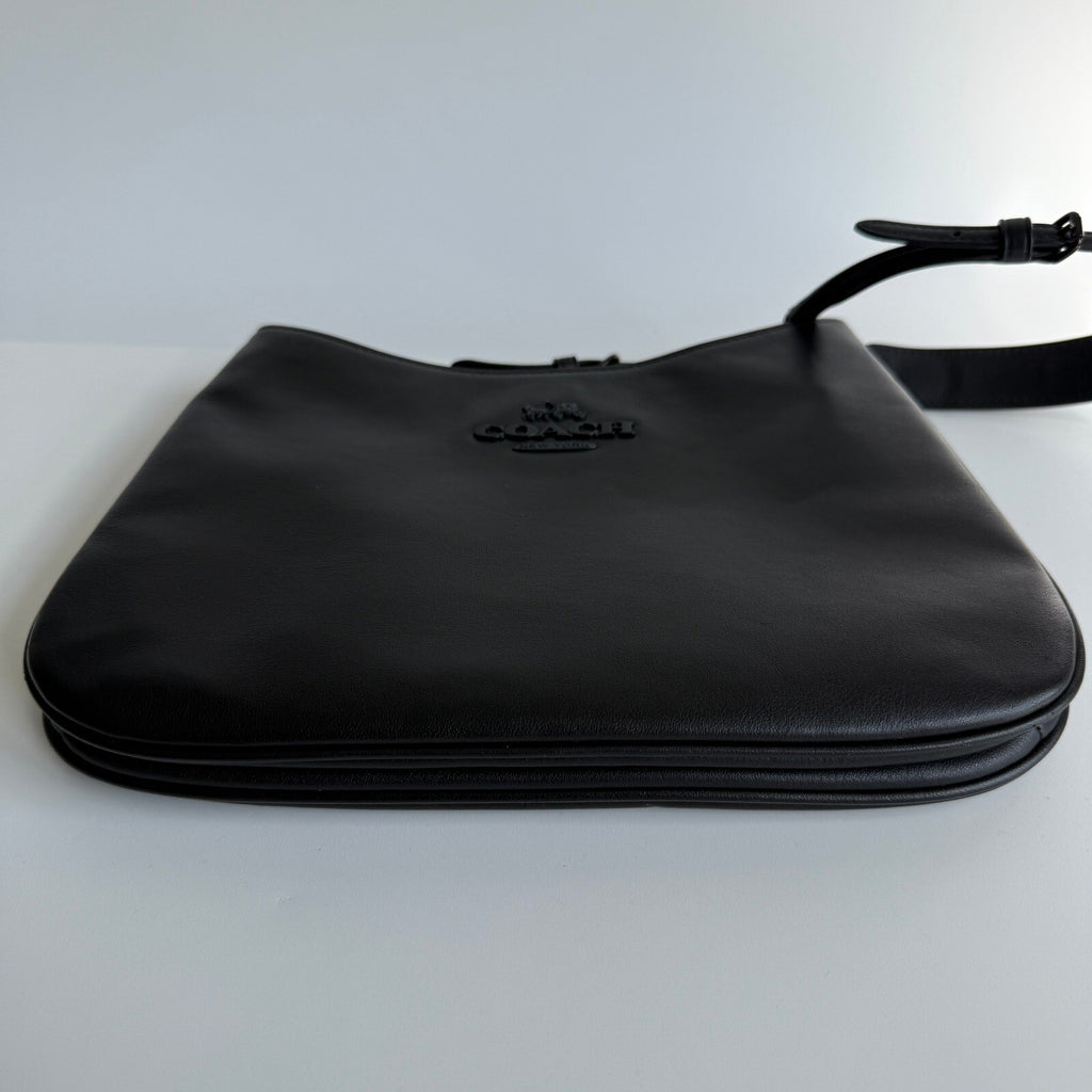 Coach Penelope Black Smooth Leather Shoulder Bag CP101
