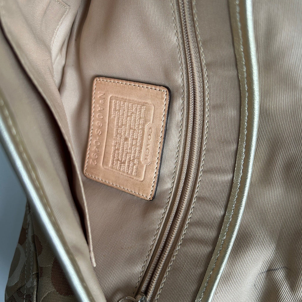 Coach Soho Tan Gold Canvas Leather Shoulder Bag 0492 Good